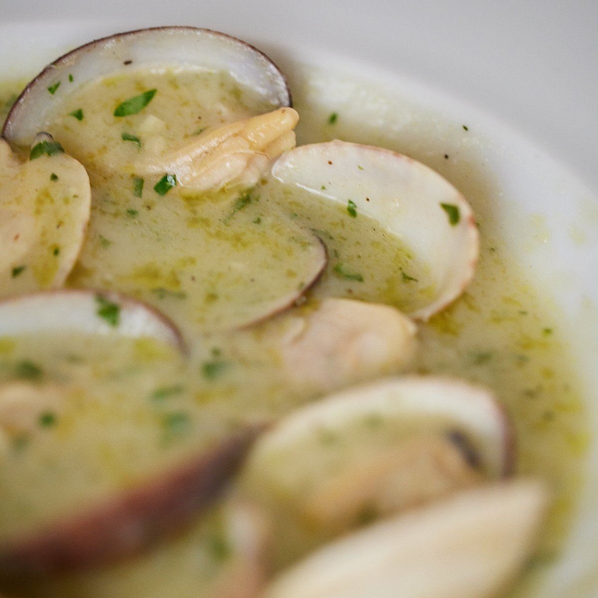 Almejas Gallegas a la Marinera
👉🏻 restaurantelavasca.com
🍽
#almejasgallegas #explosióndesabor #marinera