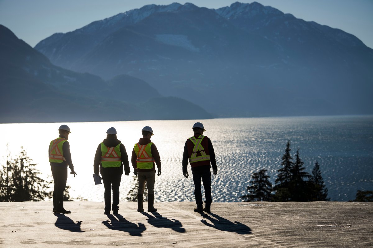 We're expanding our team and seeking skilled professionals for regulatory, construction, and engineering positions at our site in #SquamishBC. 

Apply today: ow.ly/x0Kh50RlIc1

#Squamish #Careers #BCJobs #WorkBC #BuiltRight #ConstructionMonth