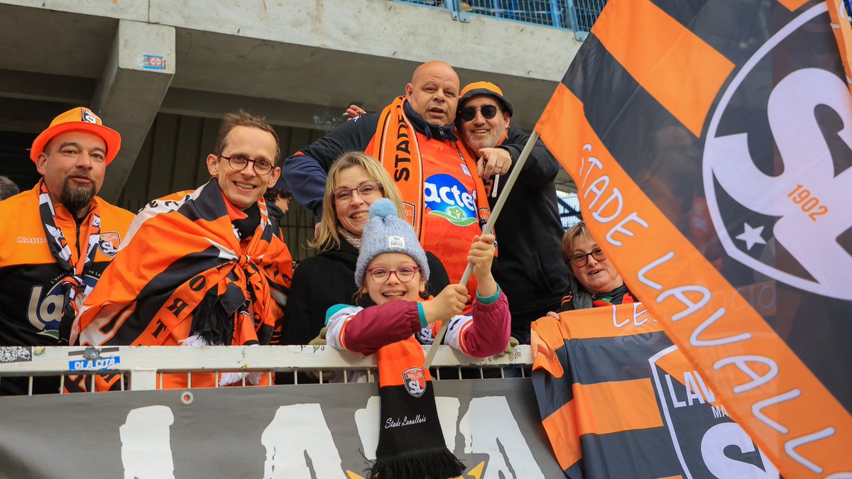 stadelavallois's tweet image. Merci à tous ceux qui sont déjà présents ! 🧡🖤