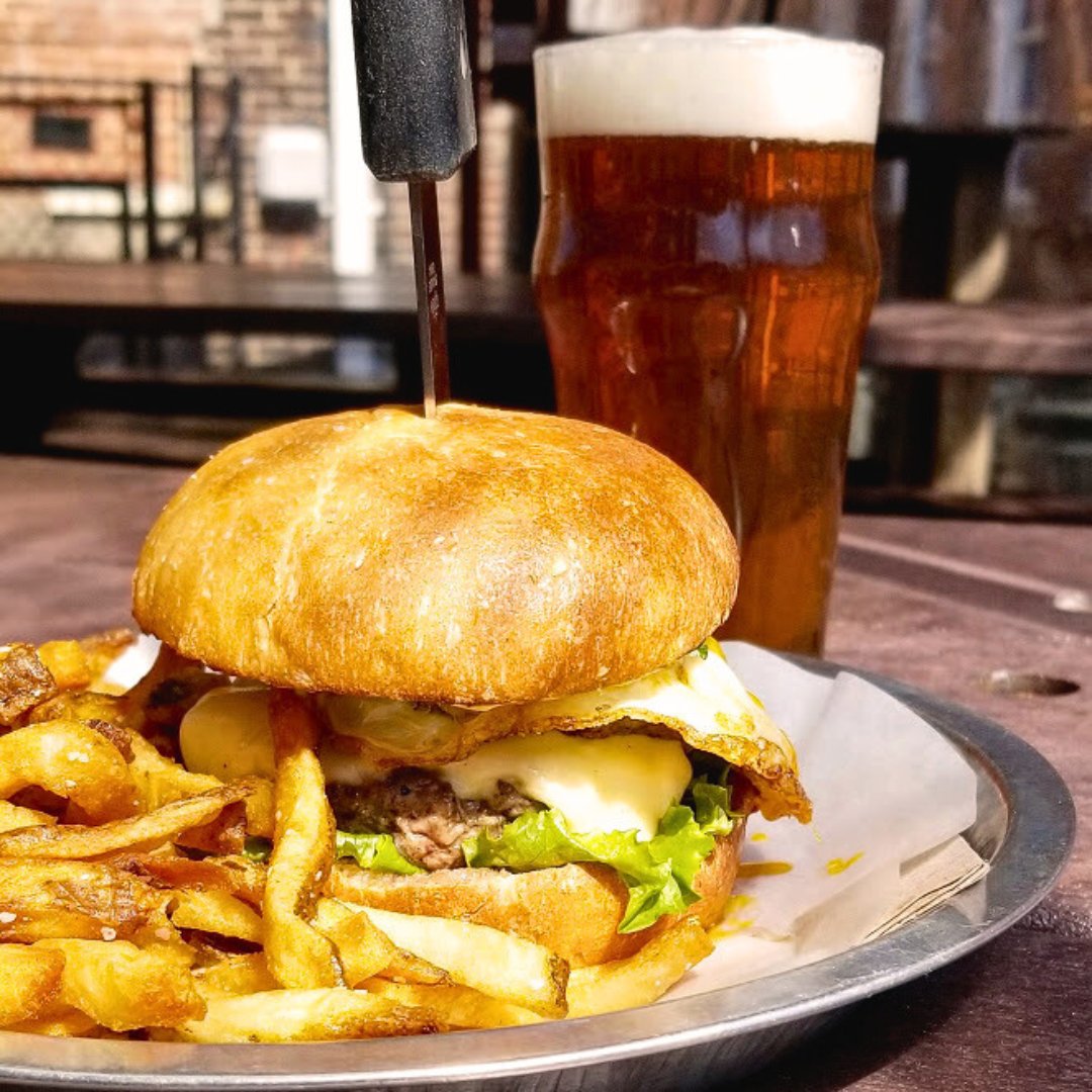 Baseball goes great with burgers and Beer! Come in and grab yourself a pint and a burger after the game. #gobulls 

#burgers #burgertime #cheeseburger #burgerlover #hamburger #foodlover #burgerlife #baseball #craftbeer #beer #ncbrewers #ncbeer #localbeer #brewery #beers