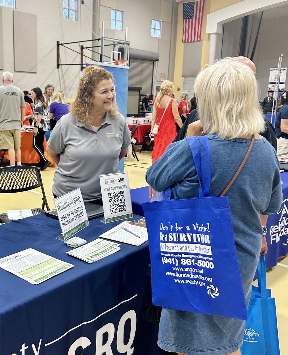 The Resilient SRQ team attended the North Port Hurricane Expo over the weekend, actively informing #SRQCounty community members about Resilient SRQ, the new website and how to sign up for updates. For program updates, visit ResilientSRQ.net. (1/2)
