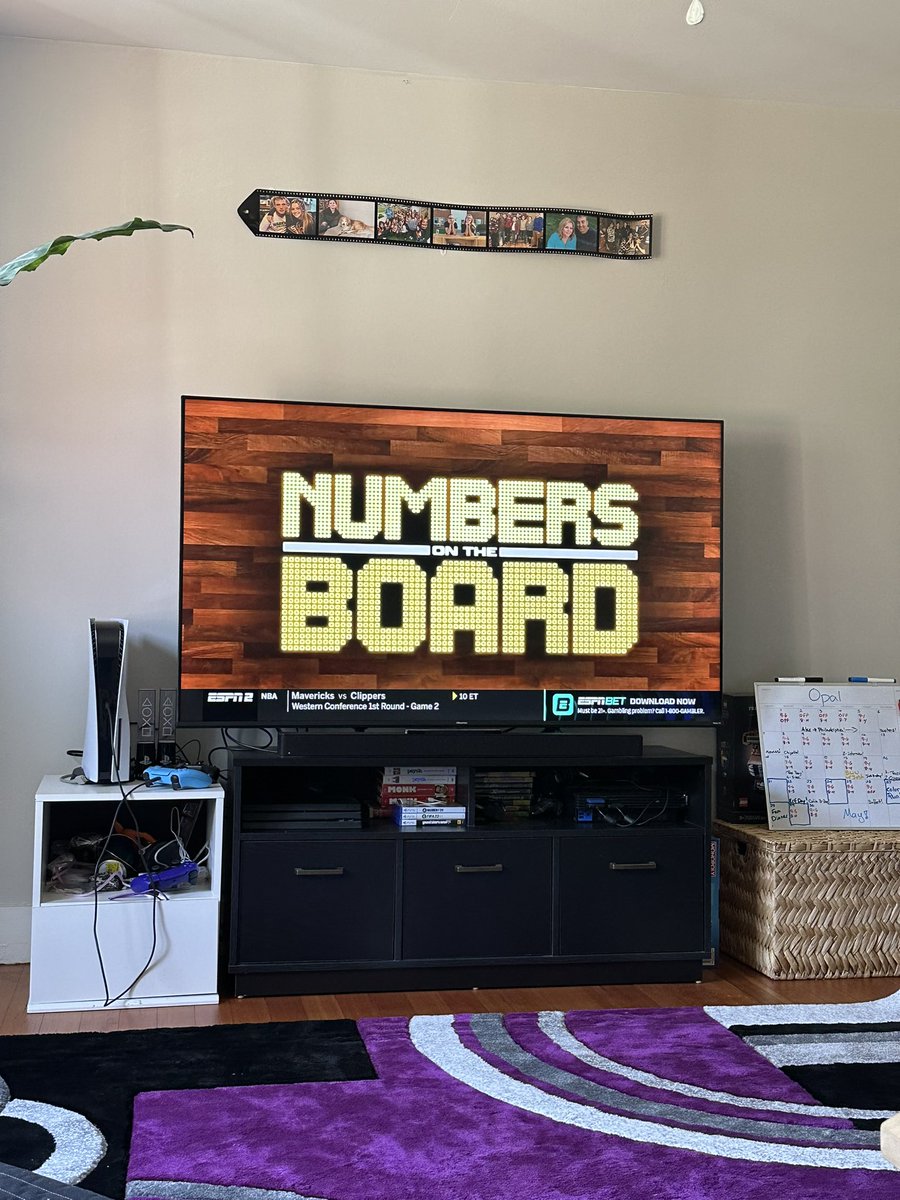 TheAlexZurg's tweet photo. This is absurd!!! Love it

#numbersontheboard #NOTB

@KOT4Q @PeeWeeDaPlug @Dmills___ @Mikebeenhere https://t.co/qR0O0QP42B
