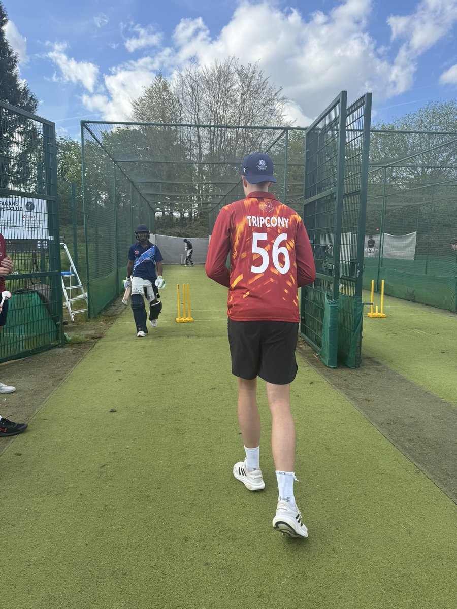 It’s just nice to be back outside ☀️ All 5️⃣ teams in training ahead of fixtures for BUCS (@BUCSsport) and games vs @_MFCricket_ & @Kings_cricket Thank you to our home ground @StFagansCricket for access to 4 lanes which were in great condition #MaroonAndGold #TheClub 🏏🏹