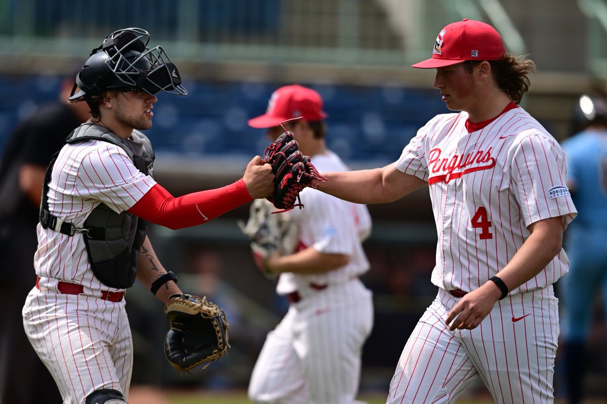 End 7th | Kent State 10, YSU 4 A double play ends the seventh, and Brandin Anderson will take the mound to start the eighth. Final line for Wilms: 4.2 IP, 0 H, 1 BB, 6 Ks #GoGuins🐧⚾