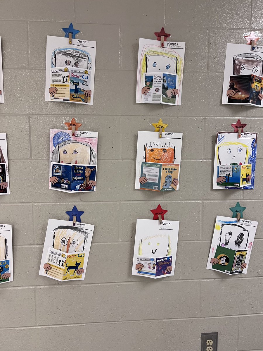 LulaElementary's tweet photo. Mrs. Reeves &amp; Mrs. Waldon’s kindergarten class LOVES to read. Check out their own self portraits and favorite book display. Way to go Kindergarten! https://t.co/xBqF9wjj7V