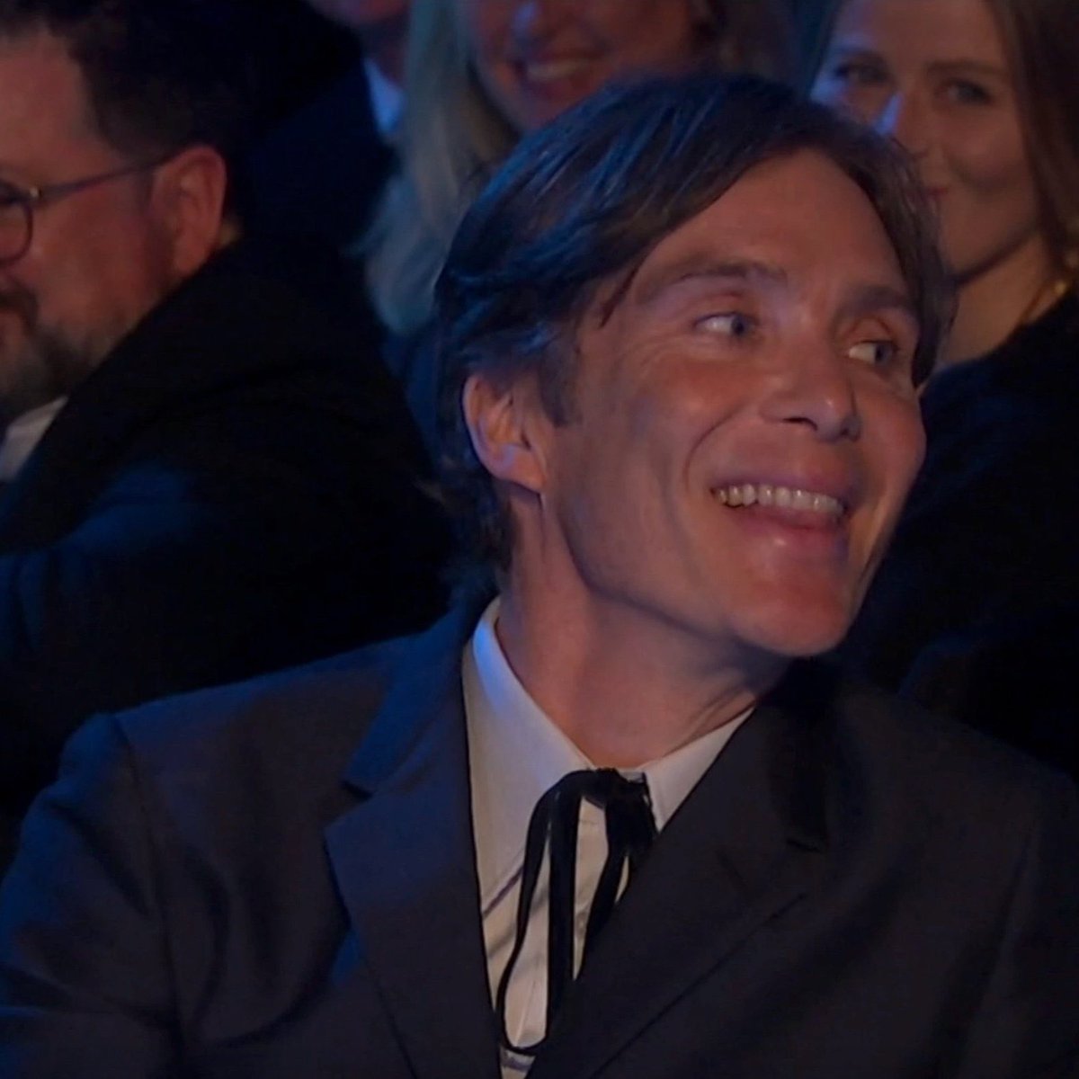 more pics of cillian at the ifta awards the other night 💜