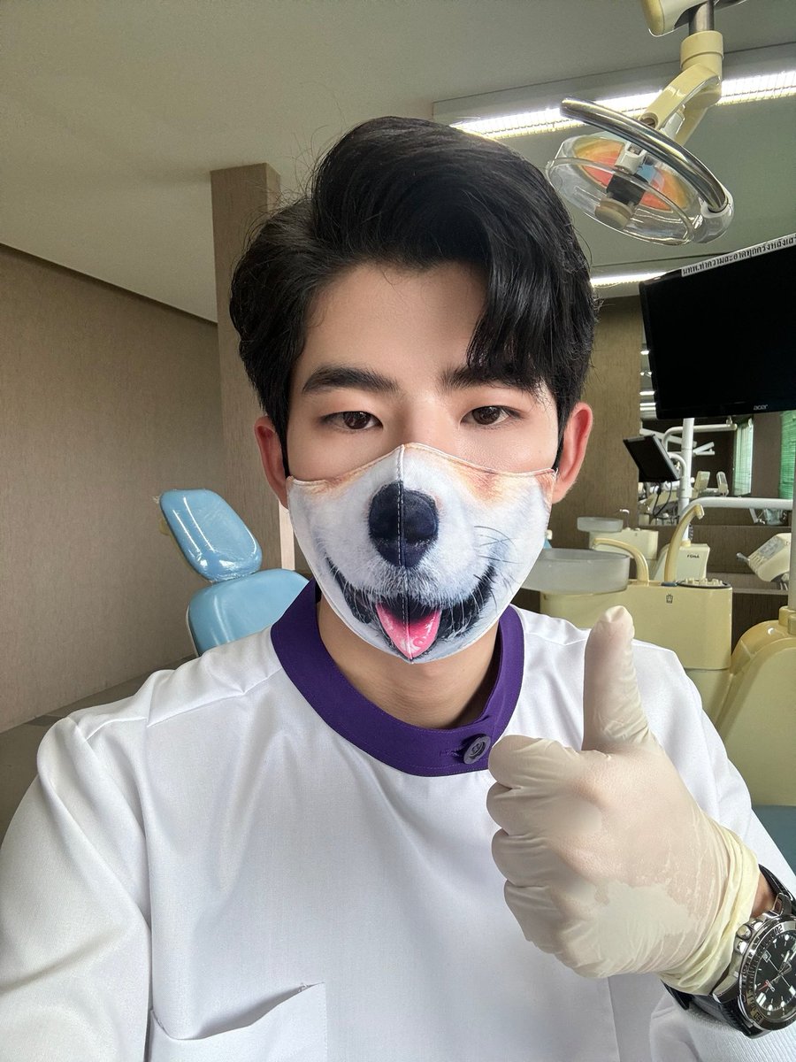 mmarkpkk's tweet photo. ฝากหมอเจย์กับซอง ด้วยนะครับ 🧑🏻‍⚕️🦷 🍩 #SweetToothGoodDentist https://t.co/aSztVl4zbi