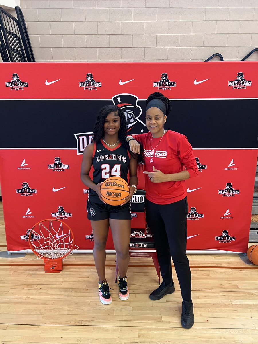 kyliemorris21's tweet photo. Had an amazing visit today at Davis and Elkins with Coach Carr! #gosenators https://t.co/soetcxzgMk