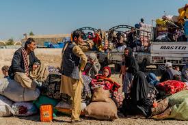 Over 540,000 #AfghanRefugees Repatriated from #Pakistan. 
from April 13 to April 22, a total of 7,041 Afghan citizens opted for voluntary repatriation. This group consisted of 2,967 men, 1,834 women, and 2,240 children. During this period, 267 families were reunited and