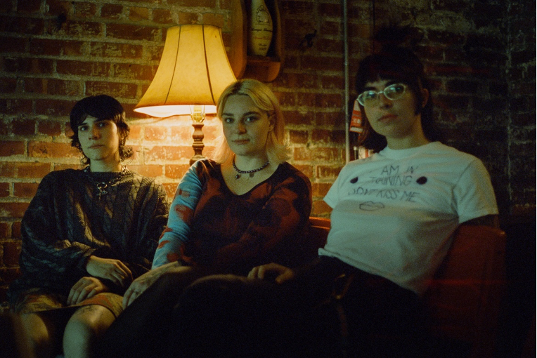 NYC group Trinket are spearheading the indie pop renaissance - clashmusic.com/next-wave/next…