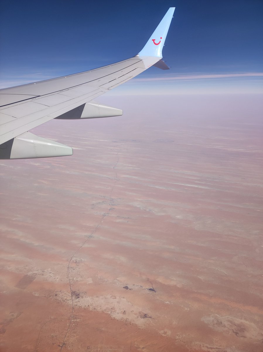 Flying over the western Sahara desert in Mauritania on TUI Airways BY753 from Dakar, Senegal, to Gatwick #plane #views