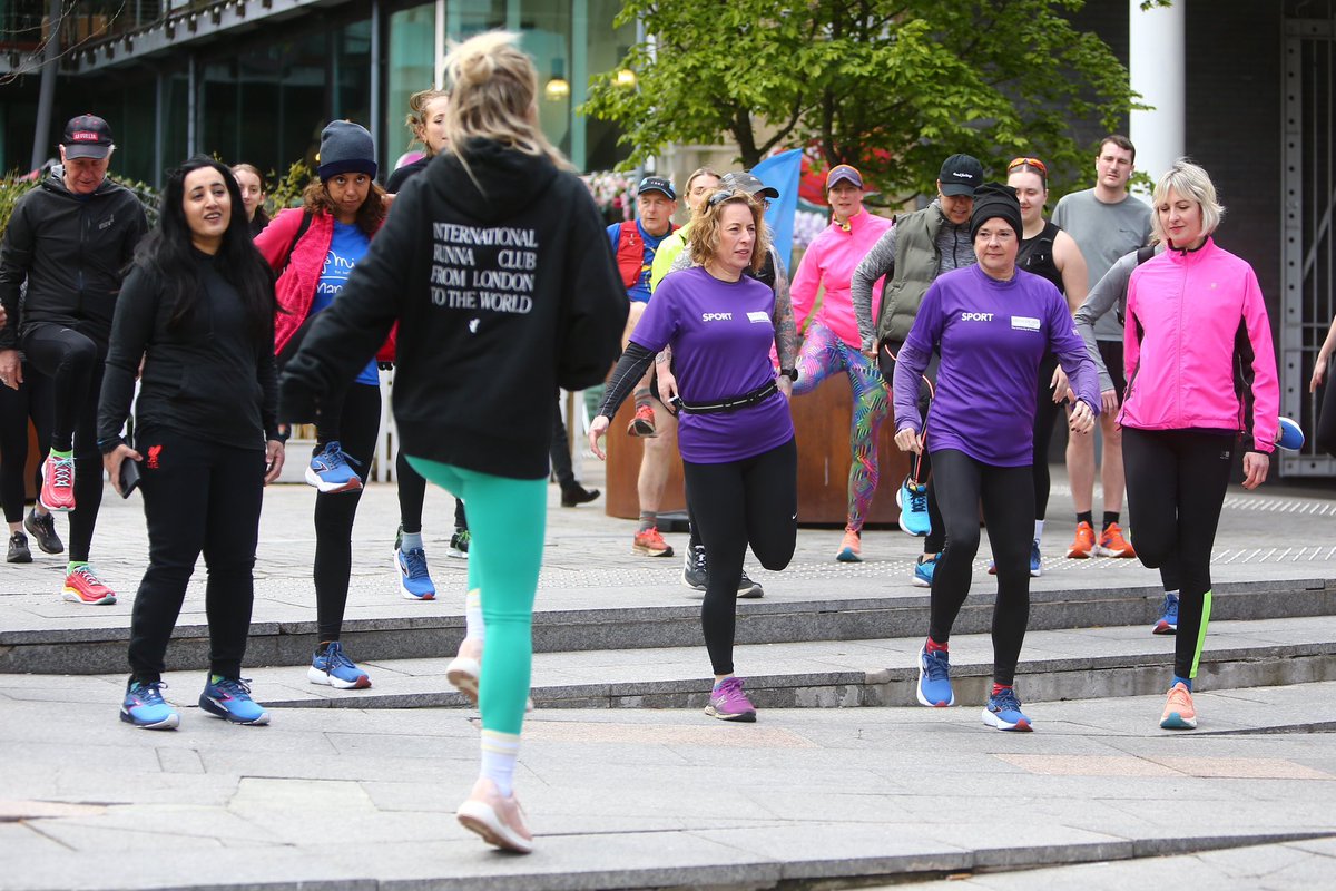 What a day! 🤩 Ahead of our one month to go countdown, we’ve been meeting runners at Great Northern, Manchester, with our official partners, Runna and @Brooksrunninguk for a special AJ Bell #GreatManchesterRun shakeout and meet-and-greet event 🤝