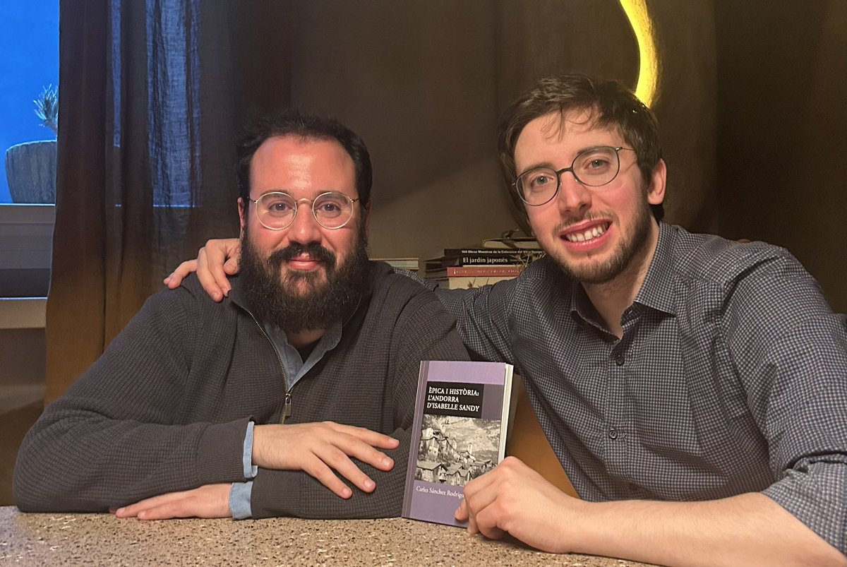 Quan l’amic Sánchez publica un llibre.

#SantJordi2024 #Andorra #IsabelleSandy