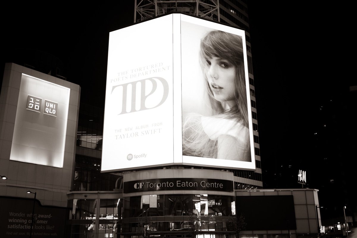 cruelstaylor's tweet photo. No matter what they say, this album is already breaking records and it’s a fucking masterpiece #RespectTaylorSwift https://t.co/McEVYjh86m