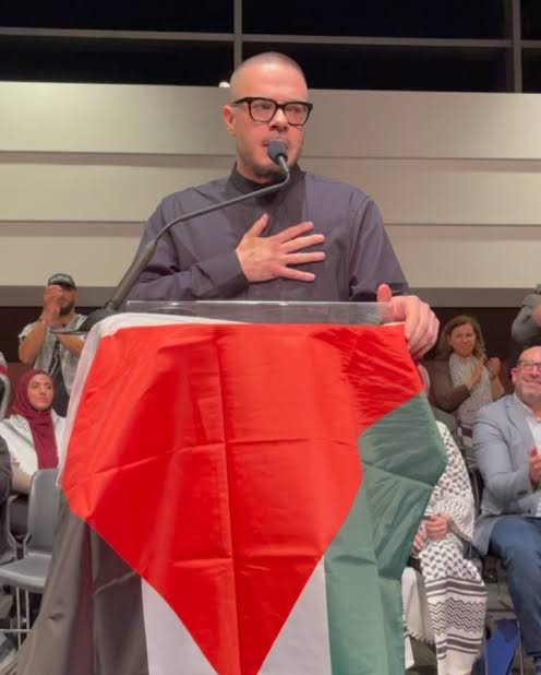 AnandaPradip's tweet photo. Et tu Hinkle, Blumenthal, Maupin & Shaun King? Ill gonna pray if these scums grifters getting caught for their Shakdam-style larping operations, there will be less astroturfing among the Palestine altmedia sphere.
#cognitiveinfiltration
#sunsteinagents
https://t.co/YQC3TN5U54 https://t.co/5znq5IYGmG