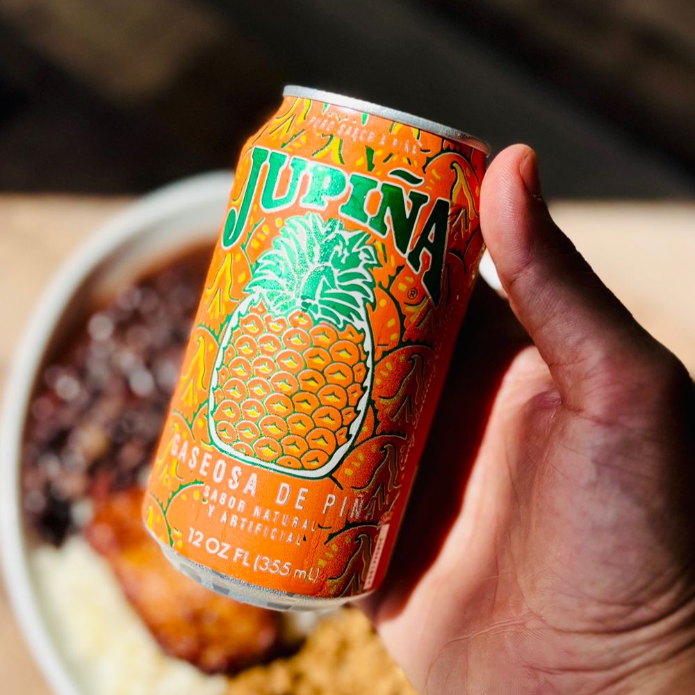 SofritoLatin's tweet image. Find a new favorite drink 🤩

From Latin sodas to Latin beers, we've got a variety of drinks that go with any meal.

#LatinDrinks #Weekend #Cheers #LOVESOFRITO