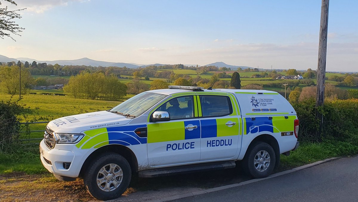 #RuralCrimeTeam heading out on more #OpNightwatch patrols this week, in response to a number of #ATV and #Quadbike thefts occuring recently.

Owners, please follow the below link for security advice from @securedbydesign ⬇️ 🚔🔒
orlo.uk/fzBMd