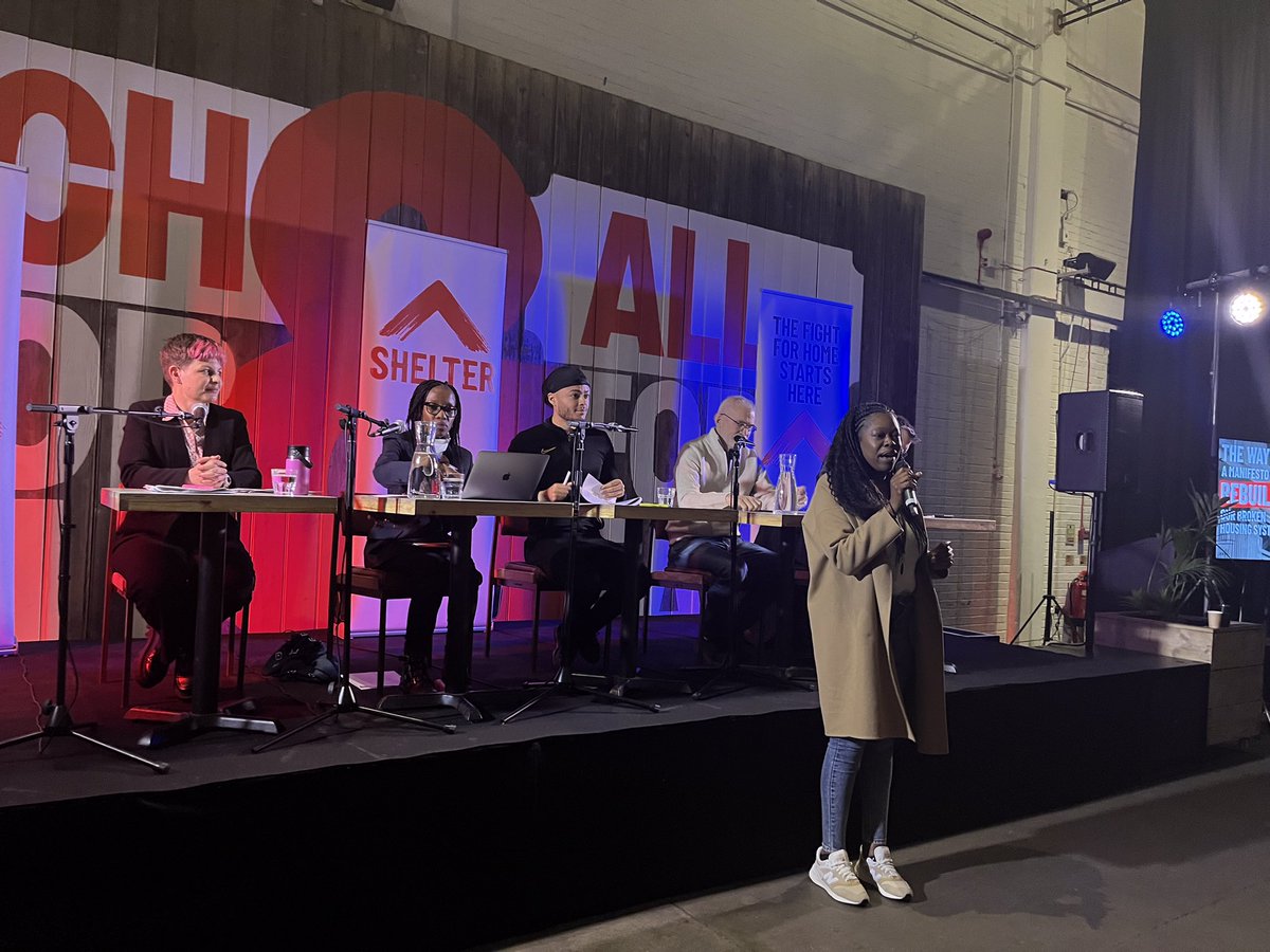 Great start to the big @ShelterLDN hustings for Mayor chaired by the brilliant @Kwajotweneboa. Green @ZoeGarbett is determined to listen to Londoners and makes it to another important debate where the current Mayor and Conservative candidate have backed out. 👏👏👏💚