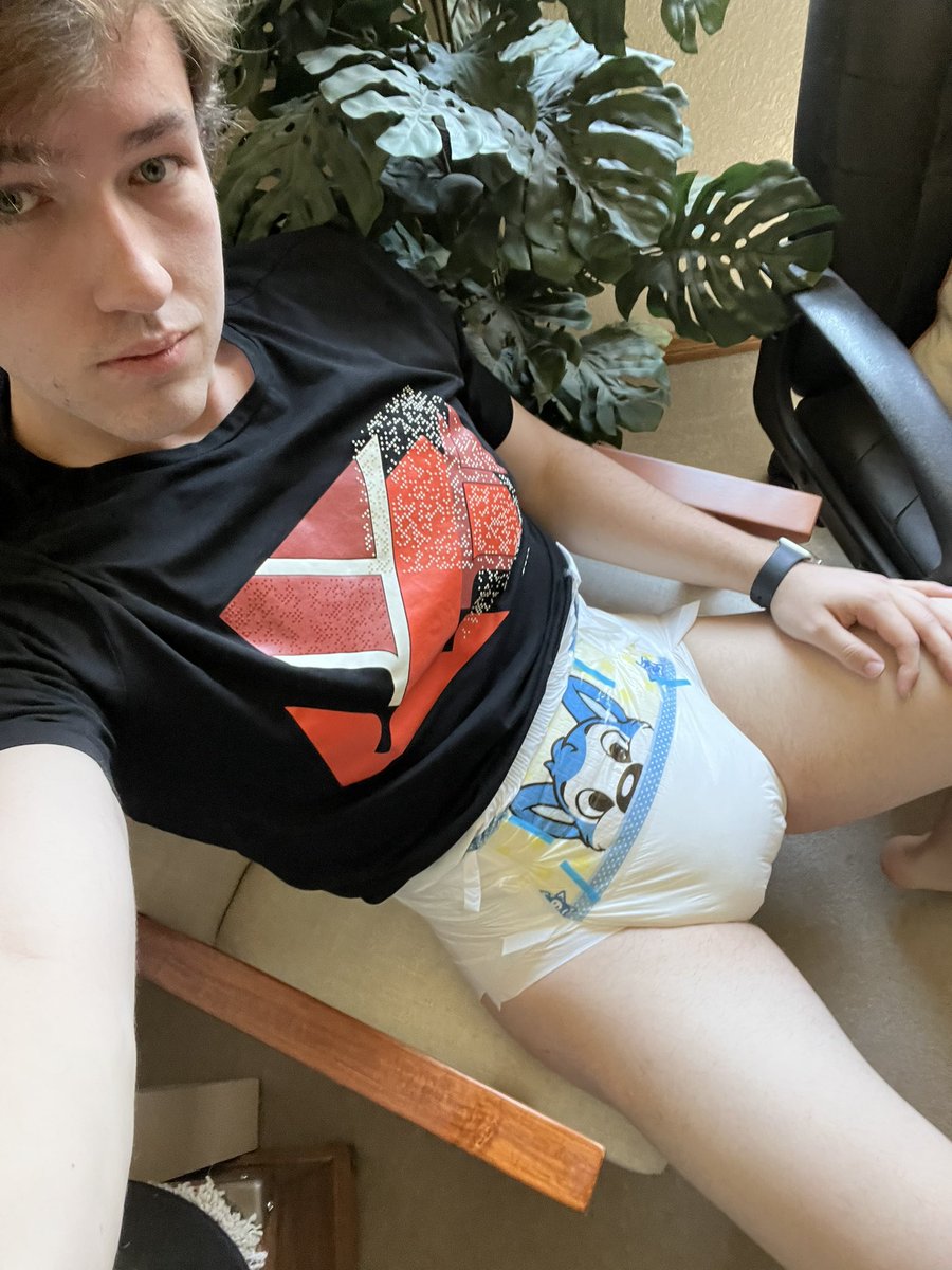 Today’s work outfit! — justfor.fans/joshy_holland — #diaper #wetpants #littlespace #wetdiaper #daddysboy #agere #gay