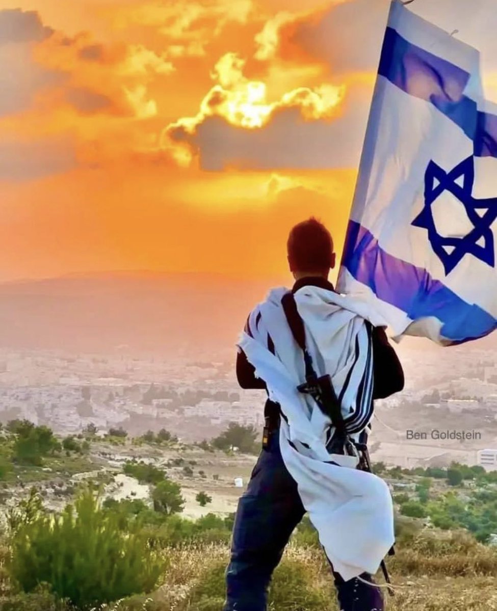 Hello to all my followers! Passover Sunday is over, so I am now available. soon I will continue and upload posts in favor of Israel🇮🇱 I would really appreciate it if you would share the posts, because recently X realized that I am a pro-Israel account and lowered the exposure😶