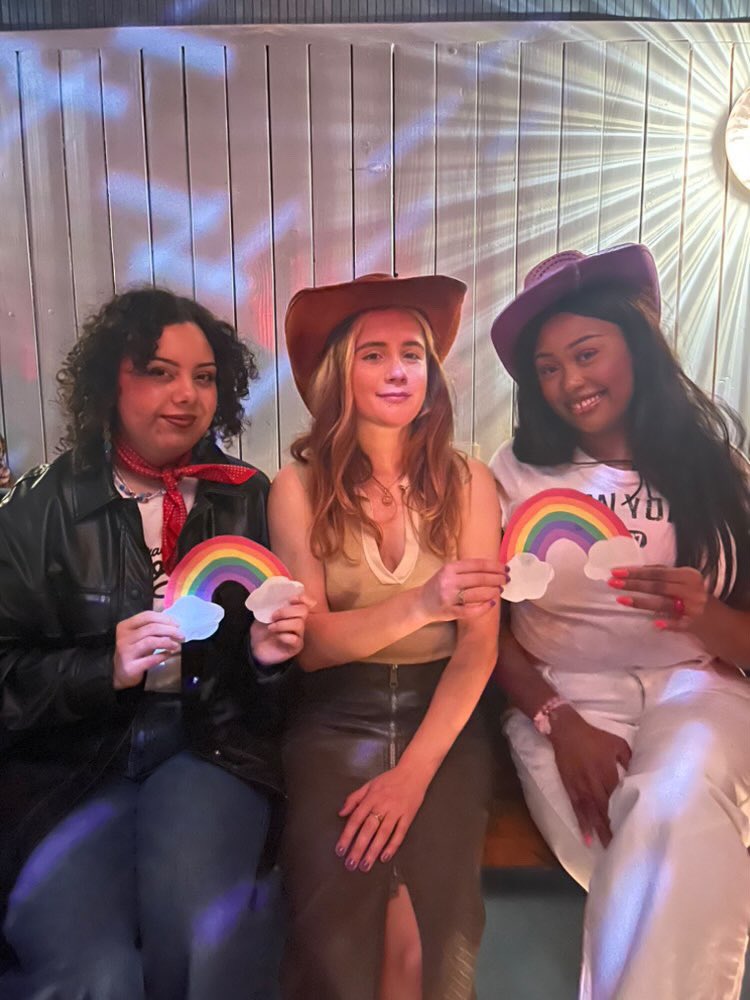 Gm! Proof that art begets art That’s Rosa (right) who hand made dozens of rainbows and surprised me at my show last week during miles and miles 🌈