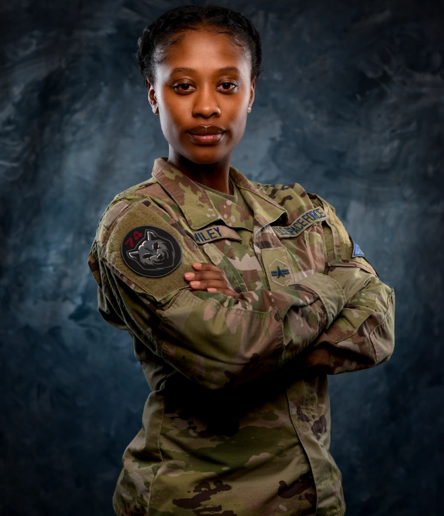 “We should be beyond proud of the growth we as women have made and pass the torch to the next generation with the brightest flame.” - Spc. 3 Shayla Wiley

Learn more about Shayla Wiley at dvidshub.net/news/466596/do…

#militarywomen #honorherservice #empowerherfuture