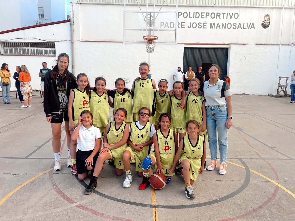 El 🫶🏼 llenito con mis jugonas🏀💛