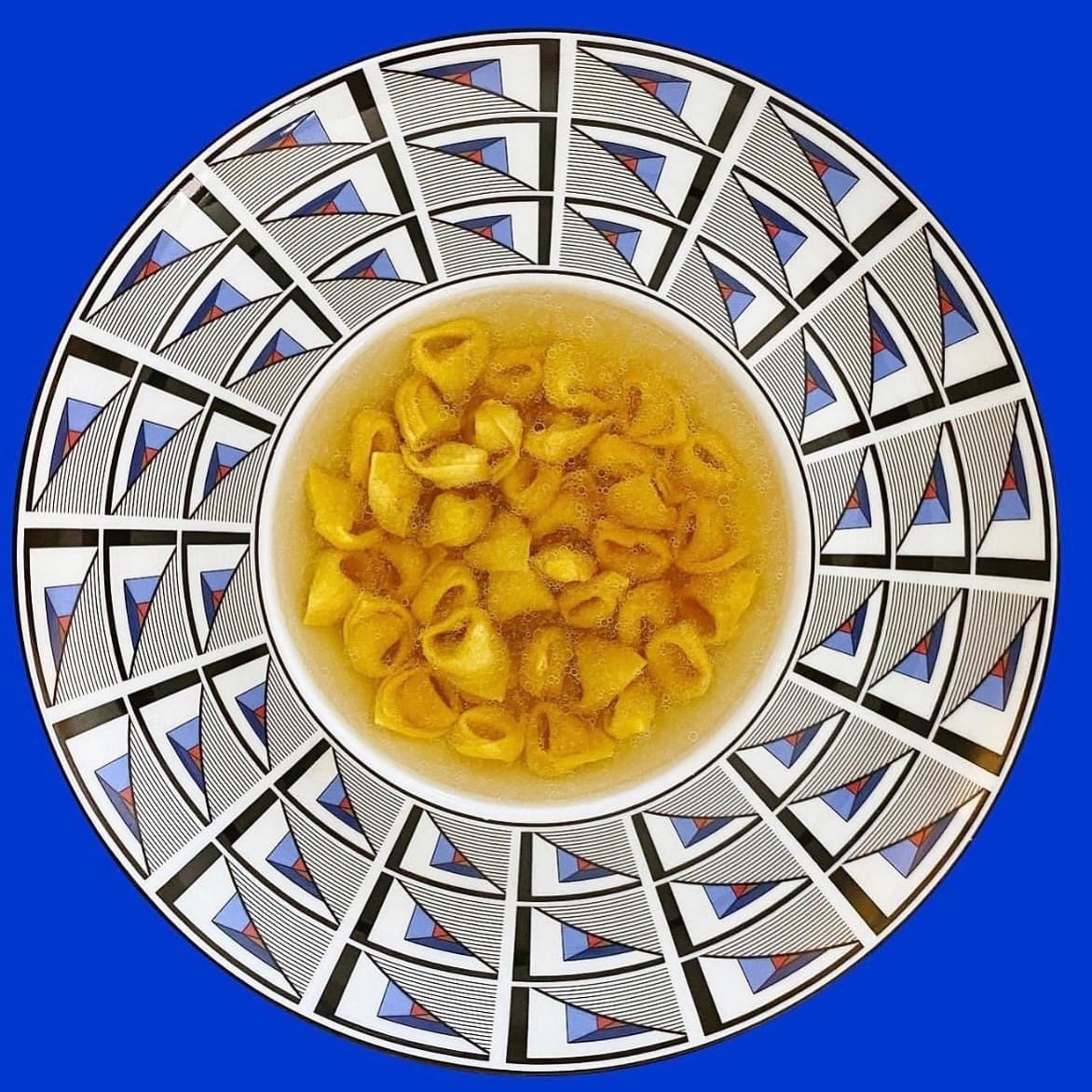 “Il bello di vivere a Bologna è che in giorni freddi e umidi come questi possiamo trovare tutto il conforto in un piatto di tortellini in brodo.
Come fai a non amare Bologna?”

Frase e foto rubate a <a href="/pomp_y/">Pompy</a> 
Ristorante Al Cambio
Sempre al top <a href="/TortellinoTour/">TortellinoTour</a>