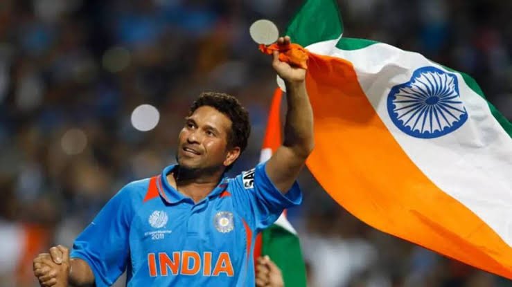 He missed his centuries by only 2-3 runs so many times due to wrong decisions by umpires and still left the ground with smiling face without arguing. #SachinTendulkar is called GOD of Cricket for a reason. The OG, the GOAT! Wish you a very Happy Birthday @sachin_rt ♥️