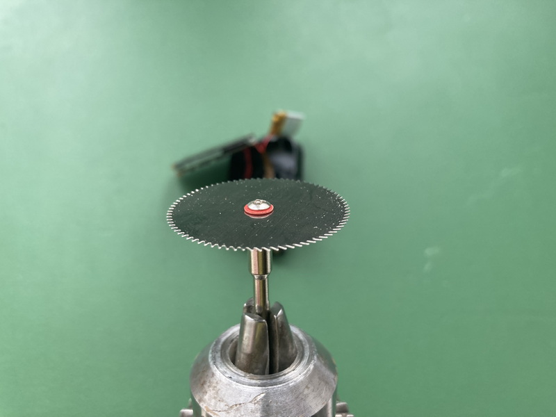 prokopenkoleg's tweet photo. Interesting cutting wheel, circular saw on a drill https://t.co/dz89gSqANs