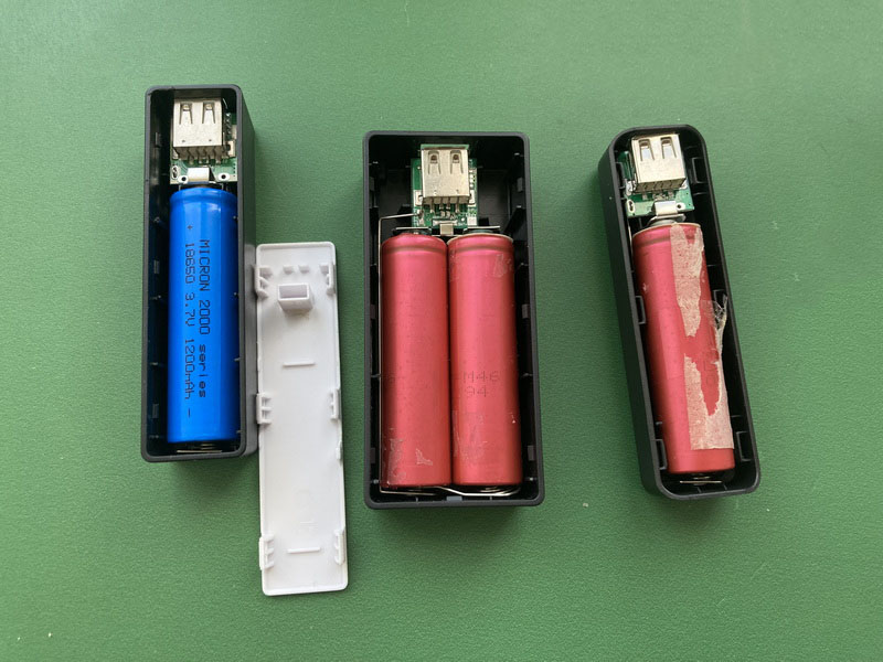 prokopenkoleg's tweet photo. Assembled power banks from laptop batteries https://t.co/0ZuvS8hrRN
