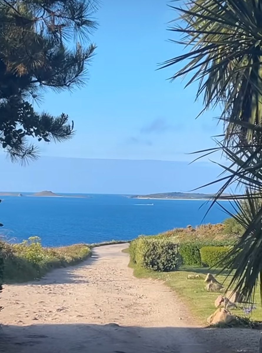 Another beautiful day here on Scilly today - let’s hope it’s like it on Bank Holiday weekend 🤞🤞WPGC24