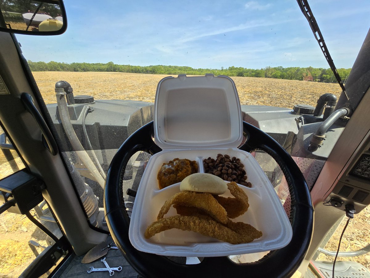 po farmer🧢 tweet media