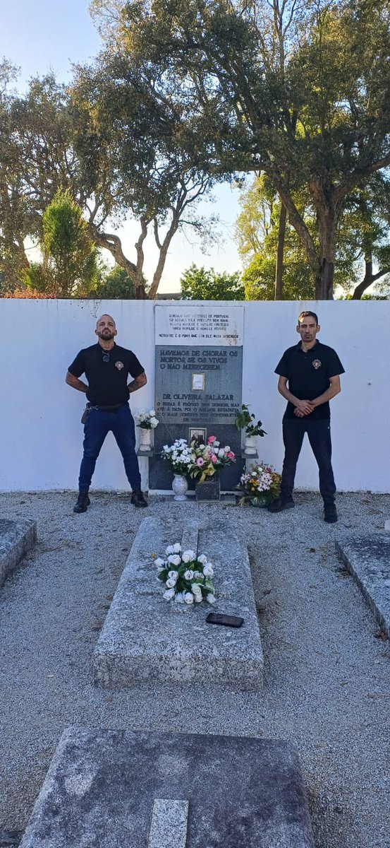 1143 presentes. Respeitem a história!