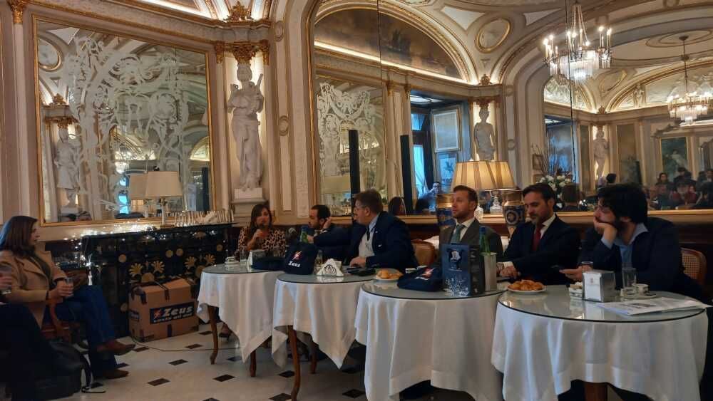 New Post: Convegno dell’Associazione “Italiani a Mikonos” dal titolo “Mikonos,  Capri Euromediterraneo, Sustainabity and Excellence Talks”. buff.ly/3xKK9yV