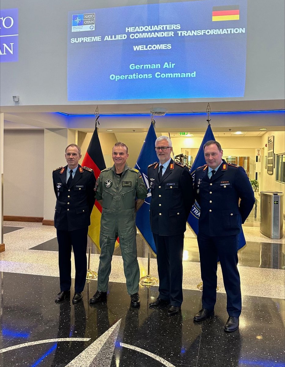 As #NATO moves towards multidomain operations, #Space will be vital for maintaining military advantage.
@NATO_ACT welcomed the Commander of the 🇩🇪 German Air Operations Command, LTGen Poschwatta & his team to discuss the role of Air & Space Domains in future warfare.
#WeAreNATO