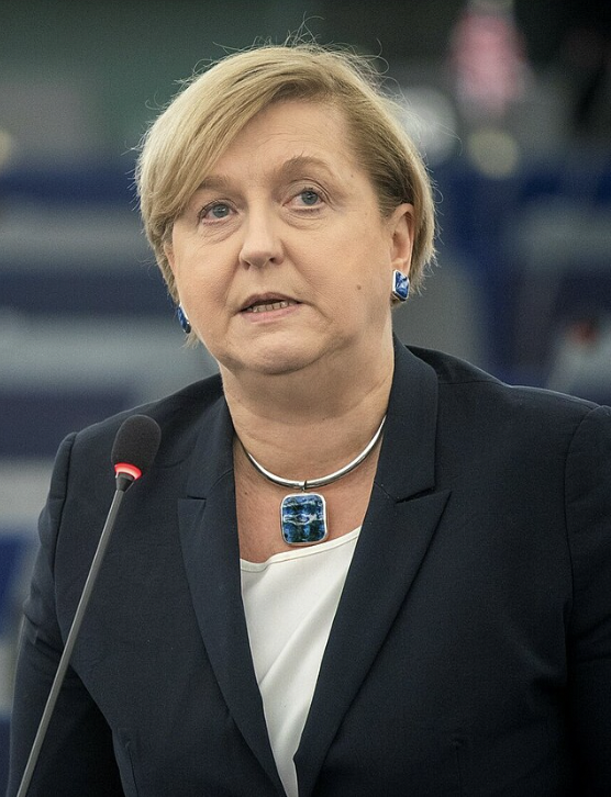 Anna Fotyga of the EU Parliament dresses down Georgian PM for his “heinous insults” “I am proud of my way of life, the Solidarity movement, my bond with the late President Lech Kaczynski, and the support for freedom worldwide I promote as an MEP. Thus I swallow insults directed