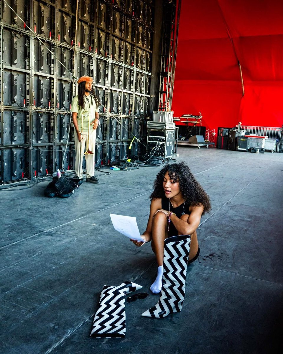 Already miss seeing <a href="/lastdinnerparty/">The Last Dinner Party</a> and <a href="/oliviadeano/">.</a> perform at #Coachella Weekend 2 🤩

📸: Nicole Busch, <a href="/aldenbonecutter/">Bonesmasher</a>, Dani KM