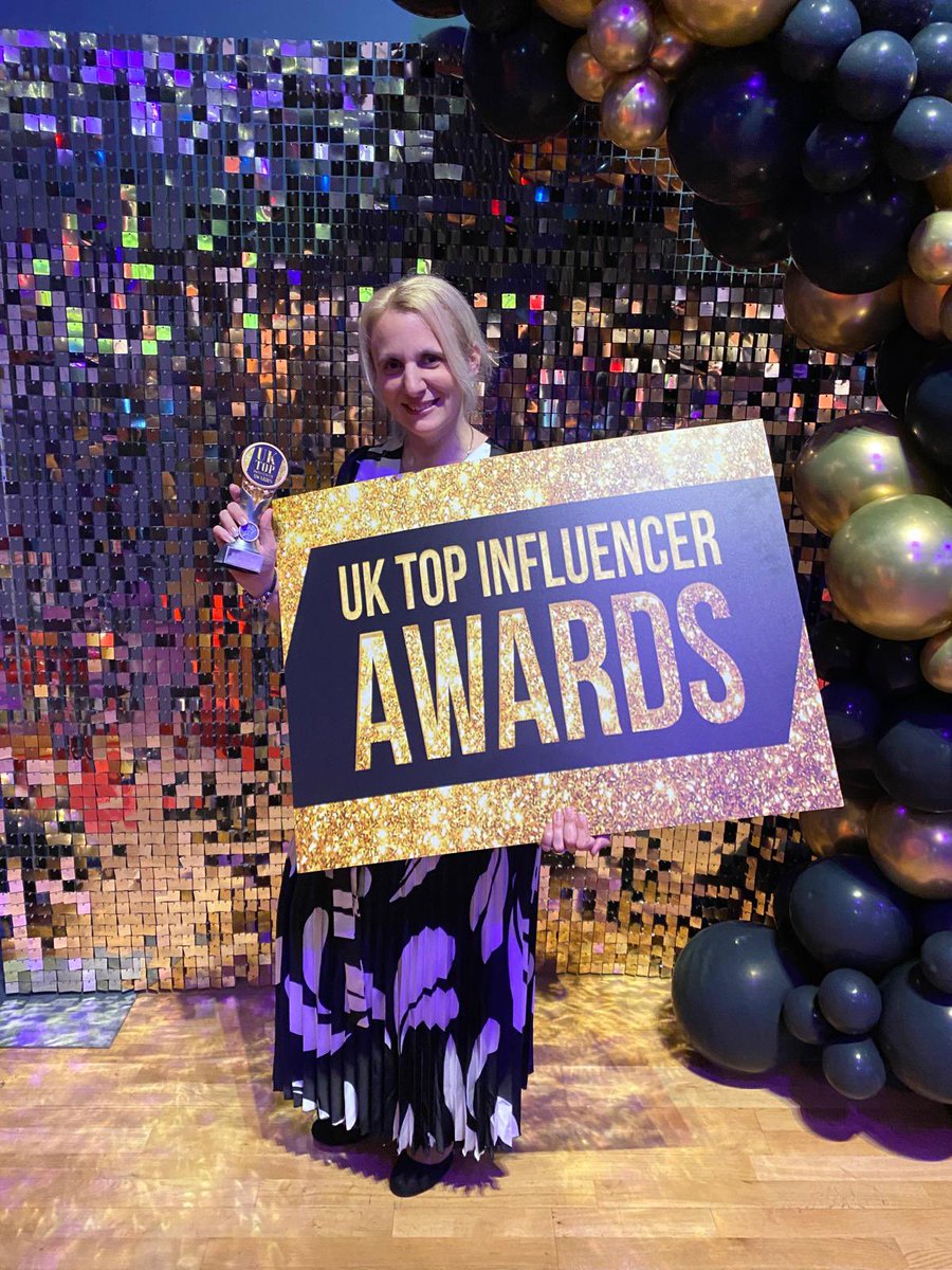 Blue4929's tweet photo. @KennetRadio I’m Joanne (bluelady4929 on social media) a content creator from Thatcham, at the weekend I attended an awards ceremony in Newcastle where I was nominated in 2 categories Top Comedy &amp; Top Micro and I only went and won the Top Micro award - a 42 year old mum! https://t.co/wPo2DTATzs
