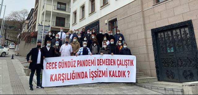 Alo199 NeOlacak
23 Nisan Ulusal Egemenlik Cocuk Bayraminda Cocuklarimizin yuzundeki Gulucukler 22 Mayistan sonra da yok olmasin.
Alo 199 Kapatilmasin . 350 Aile Trabzonda Ekmeksiz kalmasin