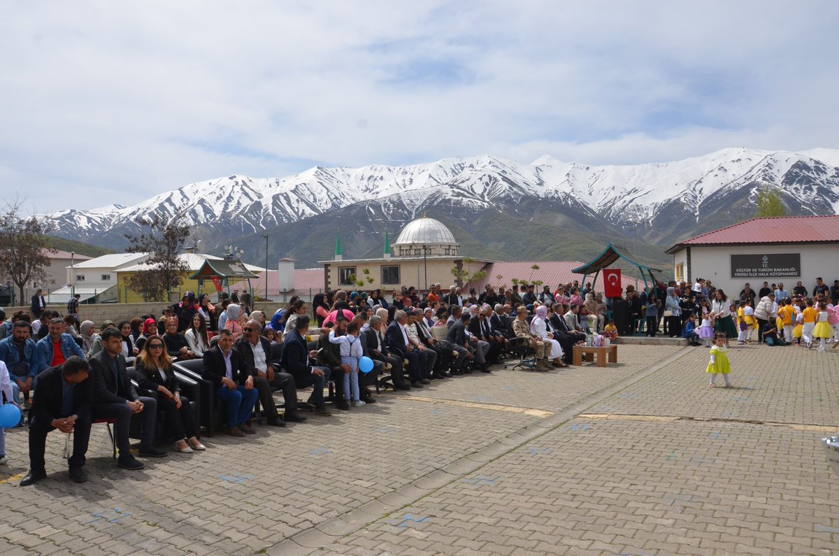 YedisuMEM's tweet photo. 23 Nisan Ulusal Egemenlik ve Çocuk Bayramının 104. Yıl Dönümü, İlçemizde coşku ile kutlandı.
@bingolmem @YedisuKaymakam @YedisuMEM https://t.co/Sit02IL9wr