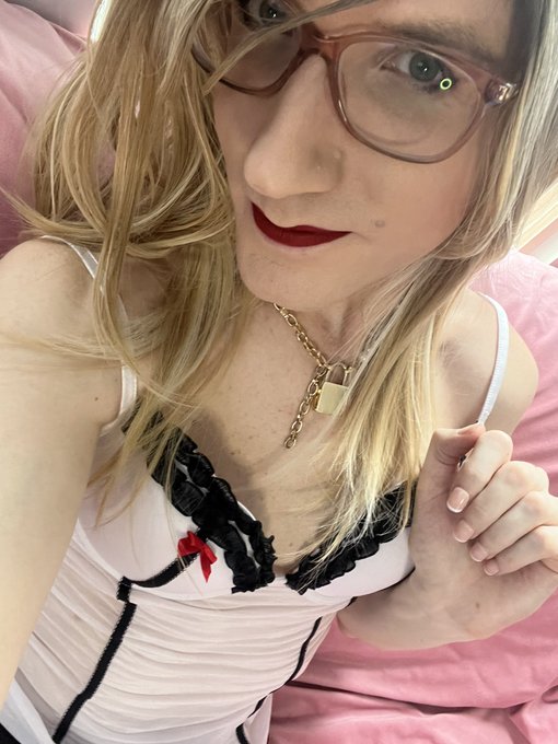 Melody is going LIVE now 😇 on #chaturbate   https://t.co/v8aqGAPyZj  #sissy #trans #crossdresser #shemale<a href="/tag/chaturbate"class="tags">#chaturbate</a><a href="/tag/sissy"class="tags"><span>#sissy</span></a><a href="/tag/tgirl"class="tags"><span>#tgirl</span></a><a href="/tag/trans"class="tags"><span>#trans</span></a><a href="/tag/shemale"class="tags"><span>#shemale</span></a><a href="/tag/crossdresser"class="tags"><span>#crossdresser</span></a>