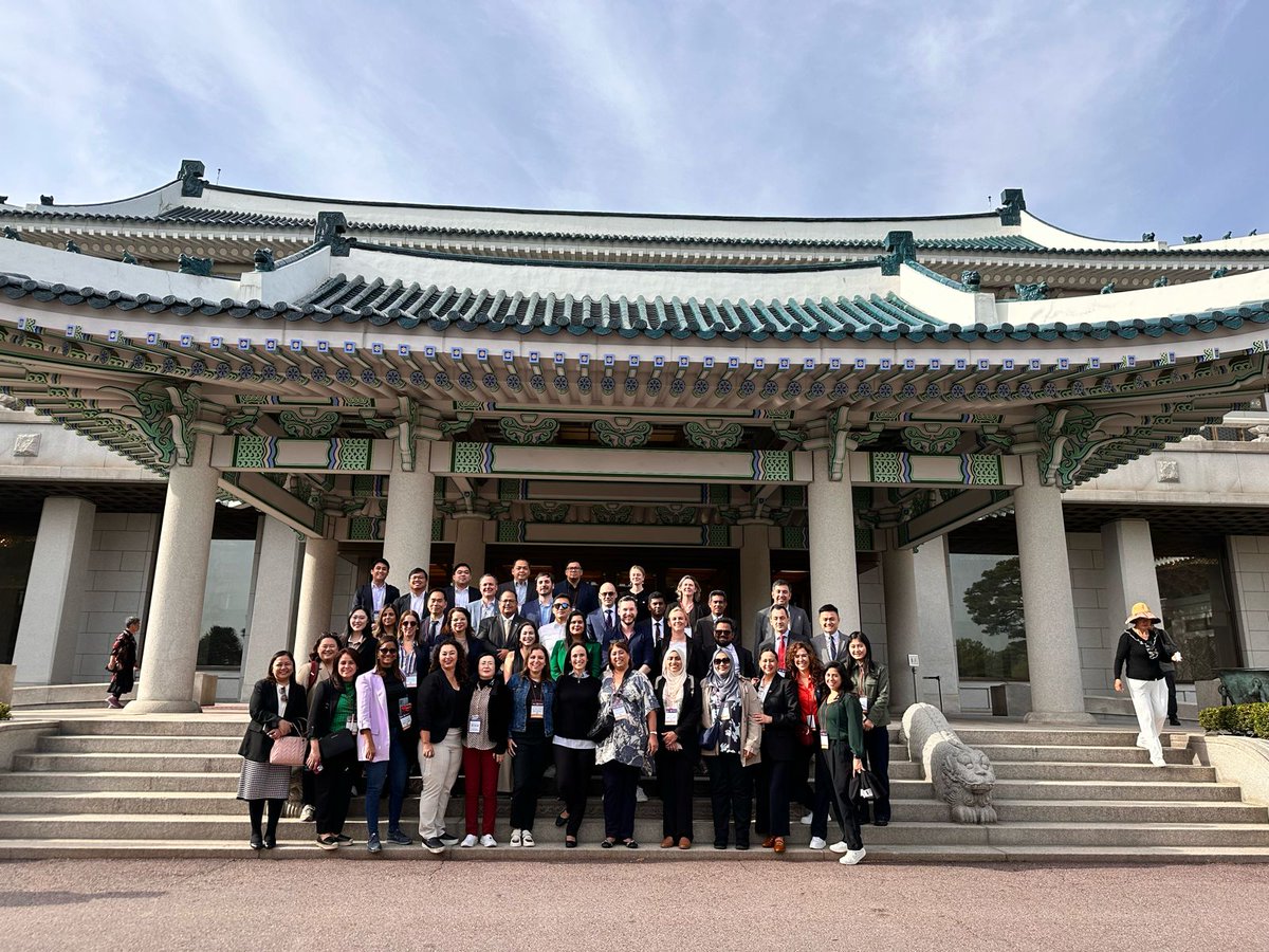 Con apoyo de @el_BID participamos en el International Public Procurement Workshop 2024 realizado en Corea, un evento donde representantes de instituciones internacionales que trabajan en temas de contratación pública compartieron conocimientos y mejores prácticas en la materia.
