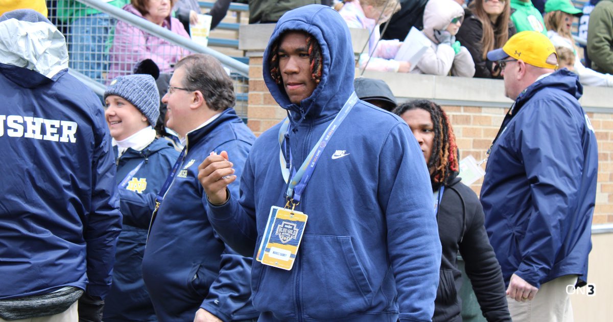 Emerging 2026 LB Markel Dabney considered committing to the Irish during his extended Notre Dame visit. “Notre Dame is at the top of my list because no other coaching staff in the country is treating me how Notre Dame is treating me.” Story: on3.com/teams/notre-da…