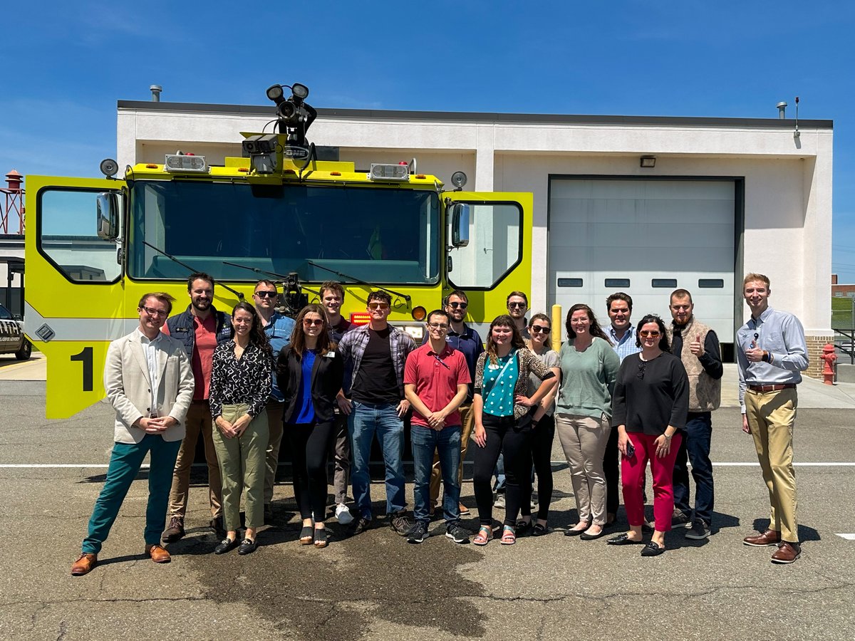 iflytri's tweet image. Today, we had the pleasure of hosting the Young Professionals of Johnson City for a Lunch and Learn session, where we delved into the rich history of our airport, explored the intricacies of air service, and emphasized the vital importance of flying local ✈️👍

#FlyTRI #FlyLocal