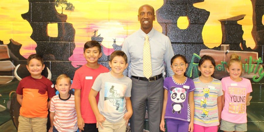 You have to say, “No matter what's going on around me, I’m going to stay focused on those kids and let everything else be noise.” @NISD Trustee Bobby Blount shares his advice for new board members. bit.ly/3JoTdfj