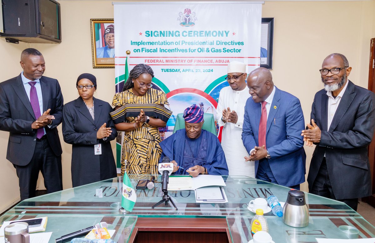 NEWS RELEASE Abuja, April 23, 2024 Nigeria Launches New Fiscal Incentives to Revitalise Oil & Gas Sector, Aiming to Attract $10 Billion Investment … as FG endorses consolidated guidelines Today, in a move to further revitalise the oil and gas industry’s contribution to the