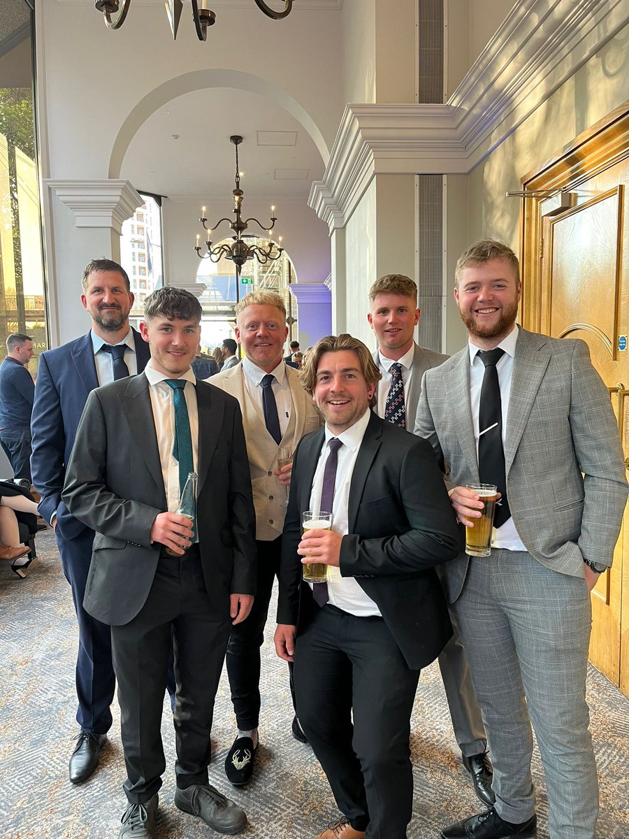 BenFord2108's tweet photo. A bunch of great blokes who love to cut grass 🌱❤️ https://t.co/XwIMKefjvO