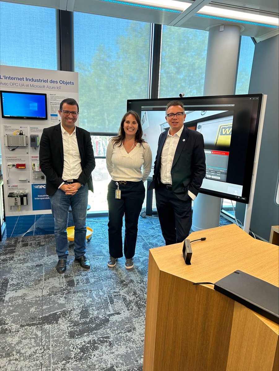 ChabanierCFTC's tweet photo. Très belle visite aujourd’hui de  #Microsoft.
Merci à la Présidente ⁦@CorinedeBilbao⁩ pour nos échanges constructifs sur l’#IA et le dialogue social. 
Merci à ⁦@s_guilliet⁩, Juliette Reignier et ali_jiar⁩, pour l’accueil et l’organisation remarquable. 
#CFTC 👍 https://t.co/lT3VT6INo7