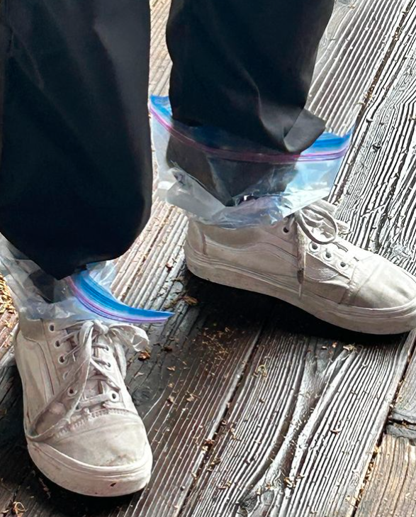 Our MATE teams are seriously innovative, and not just with ROVs! 💡

Shoutout to the Geneseas team for coming up with this clever and practical way to keep your feet dry on rainy pool test days. 💦

#watergame #robotics #ROVgenius #raindontstopus #MATEinnovation